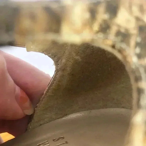 Stuart Weitzman y2k Snakeskin Python Print Stiletto Strappy Heel Pump Size 7.5 - Picture 9 of 16